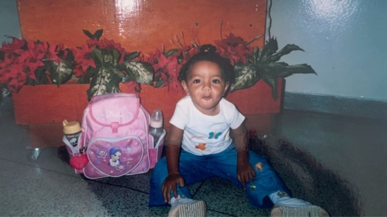 A educação transforma vidas: como a menina da periferia ganhou o mundo