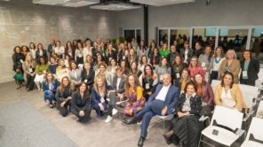 Mulheres convergem em igualdade e segurança, mas divergem em feminismo e religião, diz pesquisa
