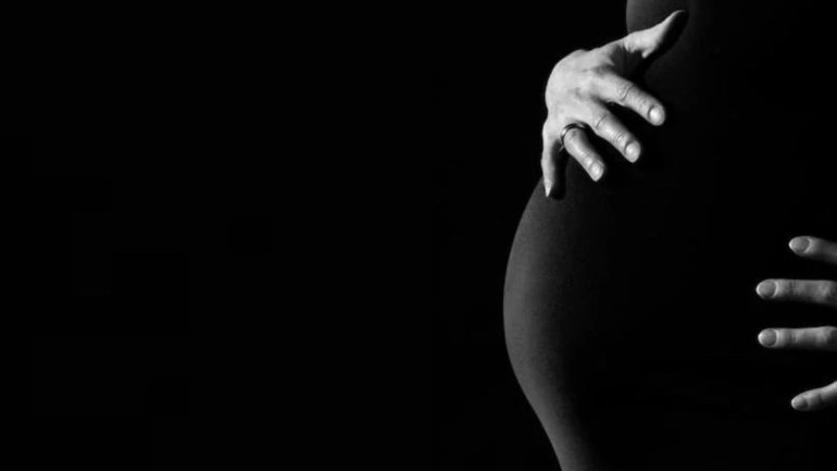Planejamento familiar: comissão vai à câmara pelos direitos da mulher