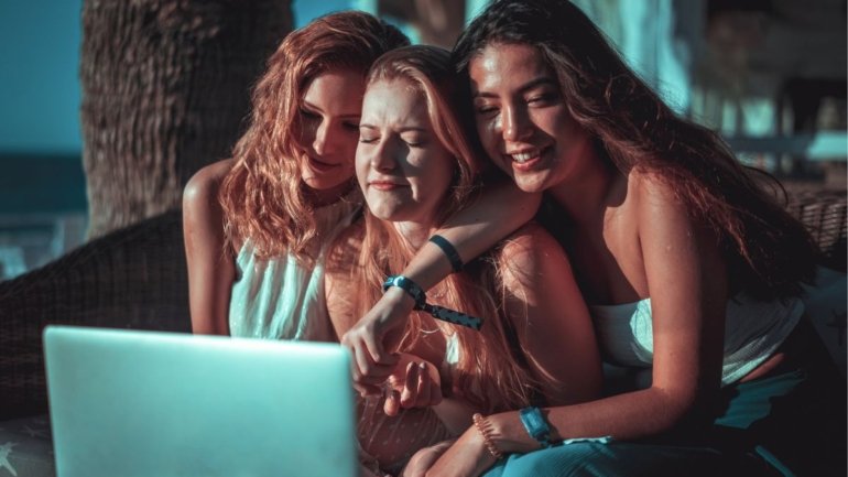 Maioria de novos apostadores em BETs é de mulheres: entenda a compulsão pelos jogos on-line